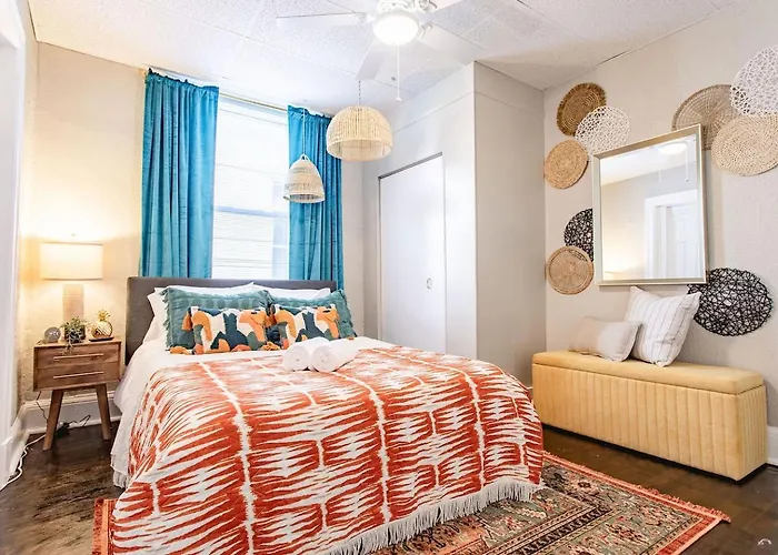 Sweet Little 1br Near Hospital & Park Pittsburgh
