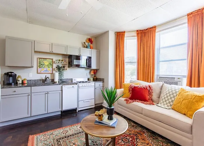 Sweet Little 1br Near Hospital & Park Pittsburgh